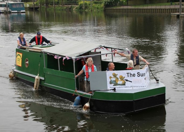  Navegando río abajo